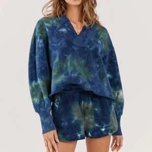 Something Navy Hazel Split Neck Sweatshirt Hazel Paperbag Sweatshorts - Size M